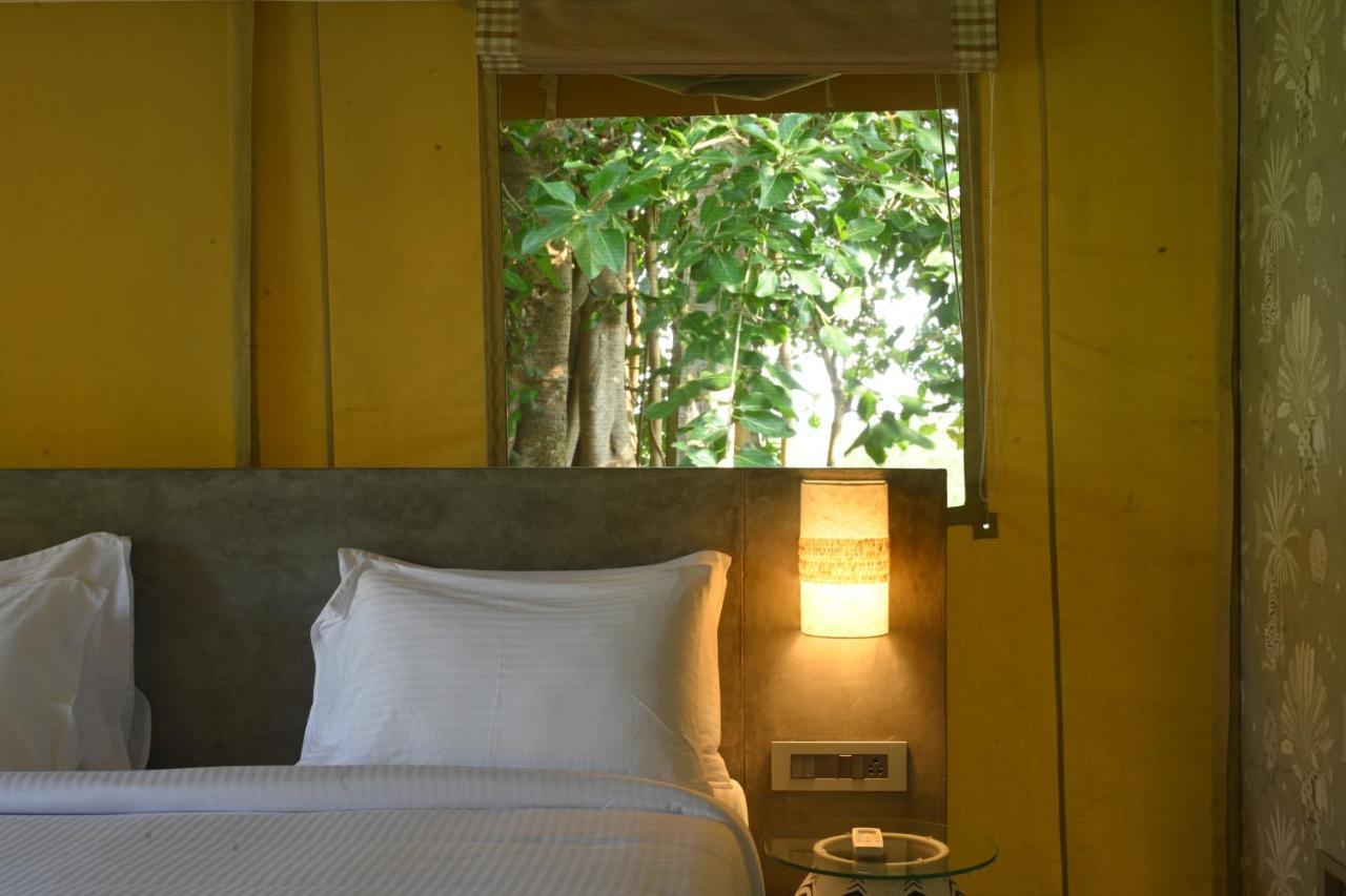 Fireflies Kabini Begūr エクステリア 写真